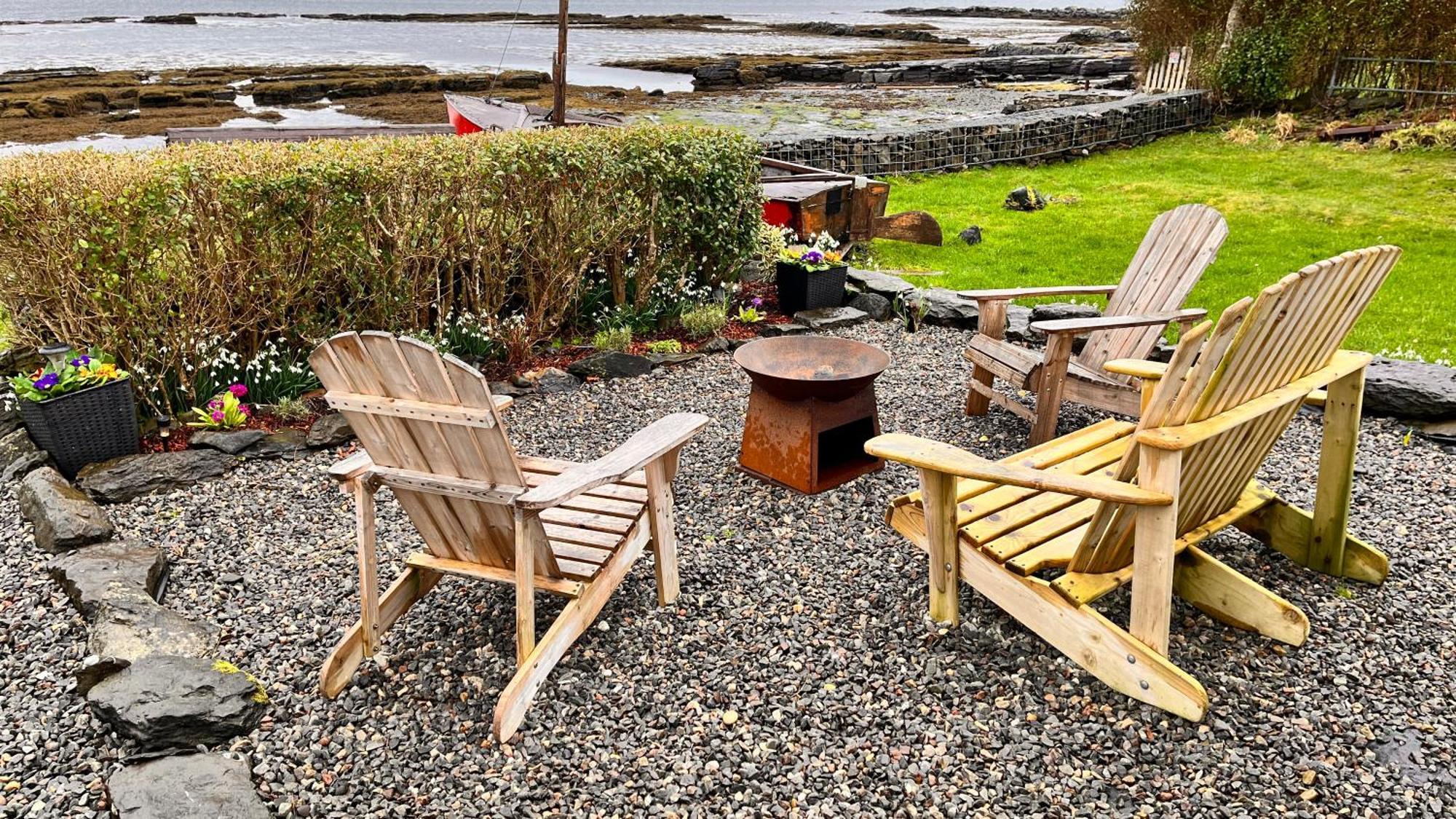 Carnmhor, Isle Of Skye - Stunning 242 Year Old Cottage On Its Own Sea Shore! Breakish Eksteriør billede